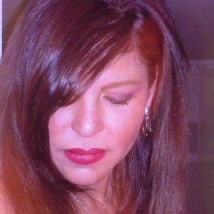 Meet your Posher, Cecilia